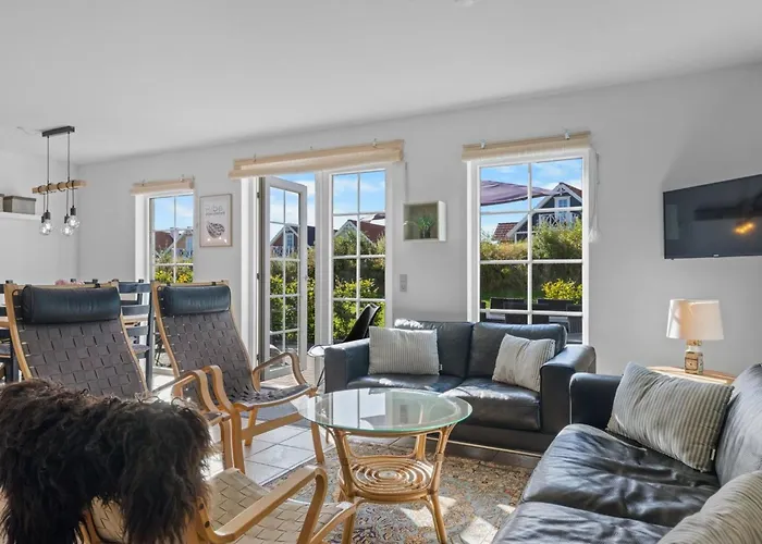 Dior - 300m From The Sea By Interhome